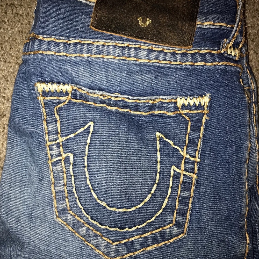 True Religion Skinny Big T 30
